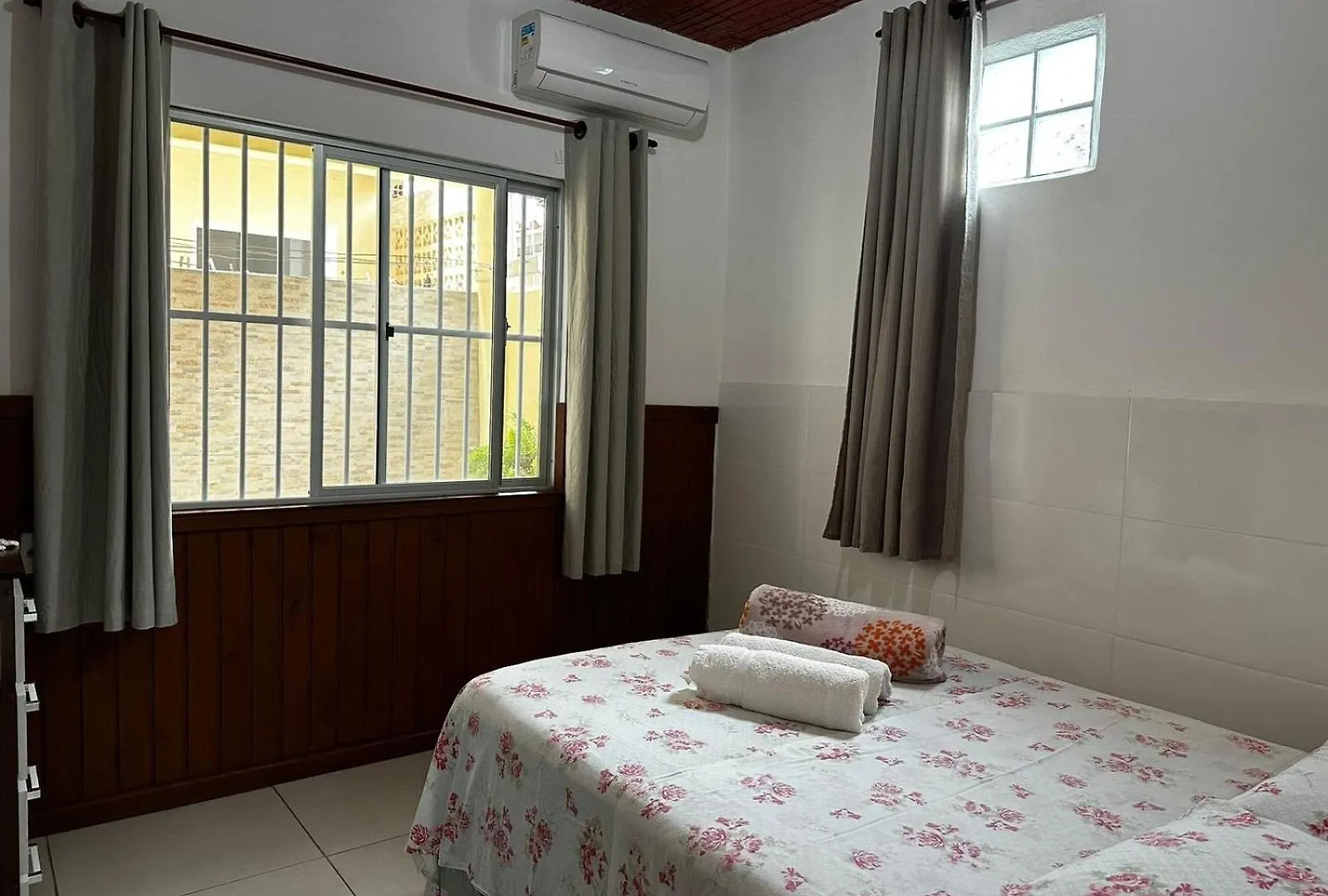 Ampla Casa Terrea, Wifi, Estacionamento E Seguranca Villa Florianopolis 0*,  Brazil