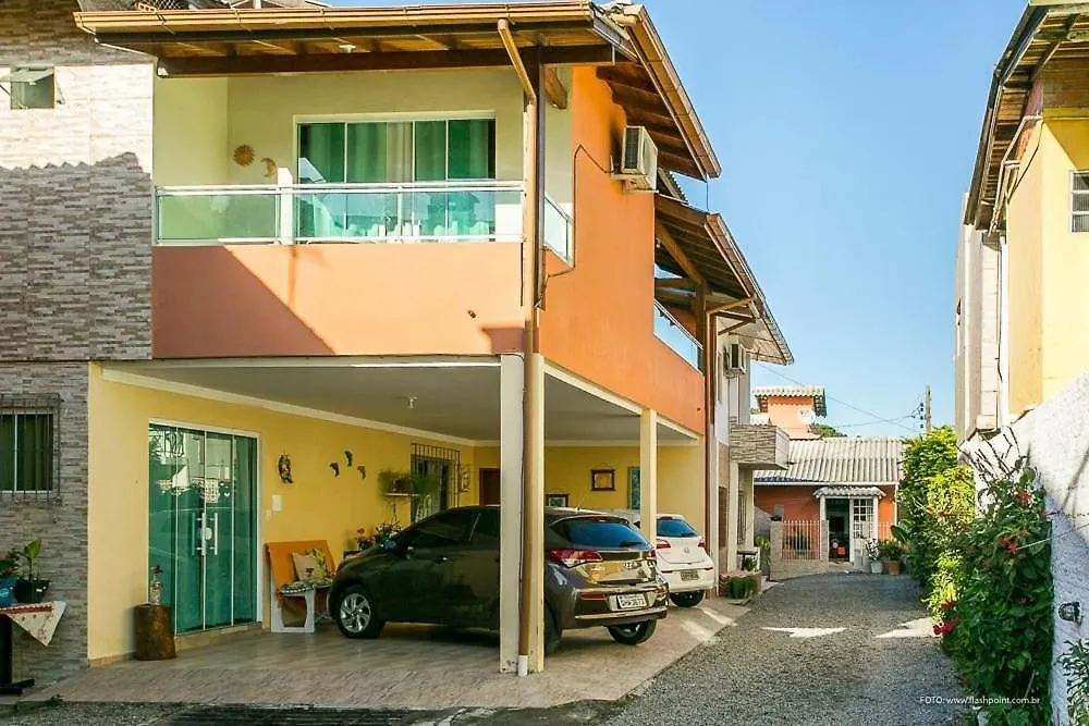 Holiday home Ampla Casa Terrea, Wifi, Estacionamento E Seguranca Villa Florianopolis Brazil