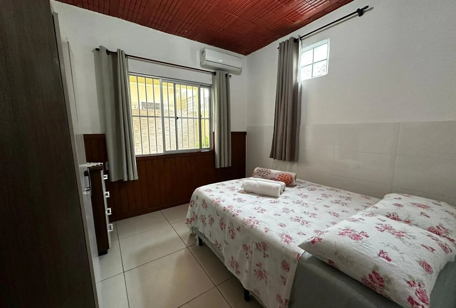 فيلا Ampla Casa Terrea, Wifi, Estacionamento E Seguranca Florianópolis البرازيل
